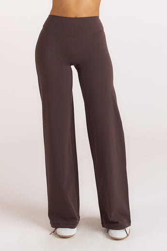 ContourSoft™ Straight-Leg Leggings - Dark Chocolate alternate