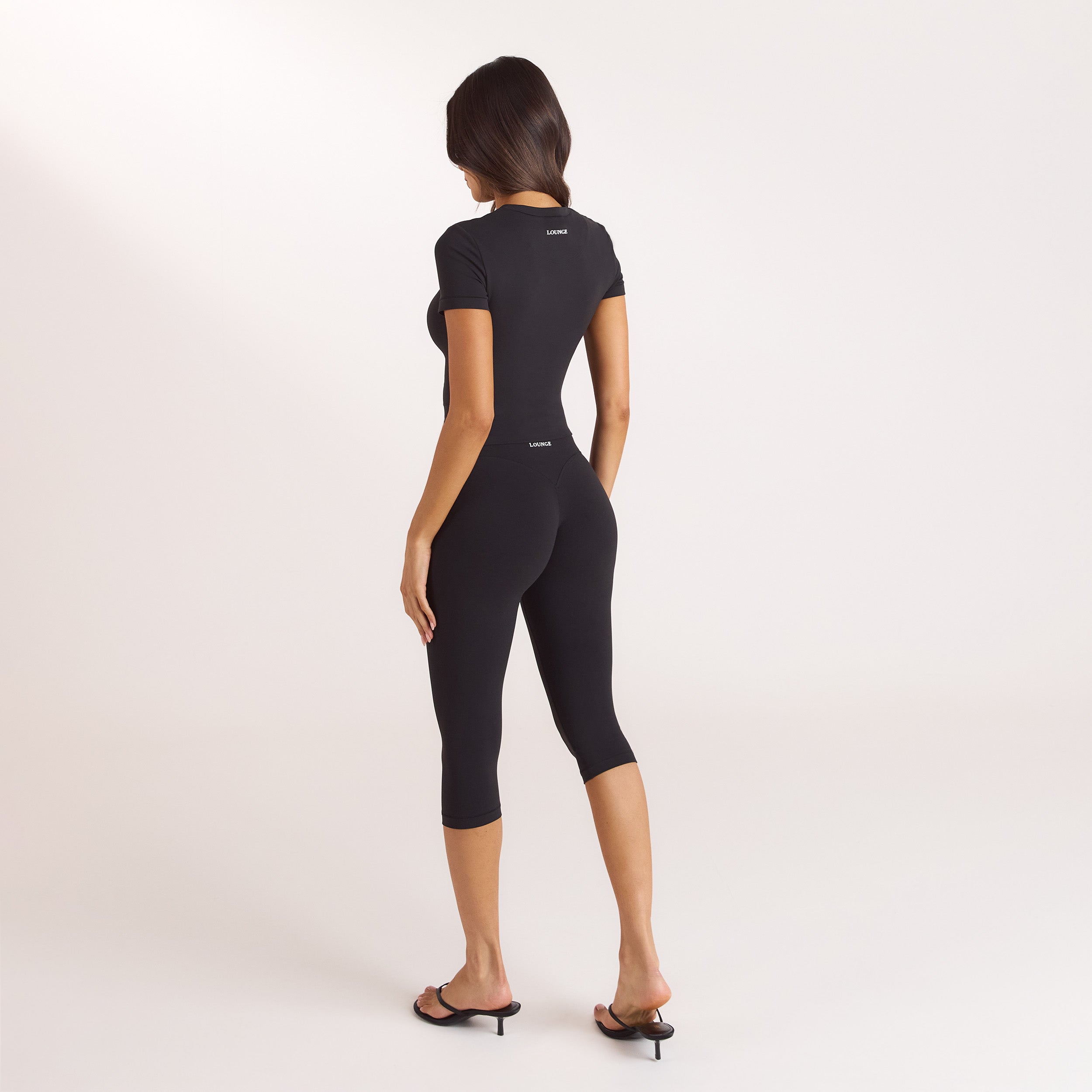 ContourSoft Capri Leggings - Black alternate