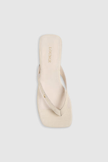 Brielle Flip Flops - Cream alternate