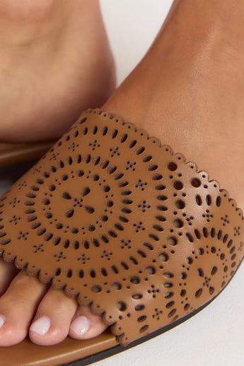 Indie Sandals - Tan alternate